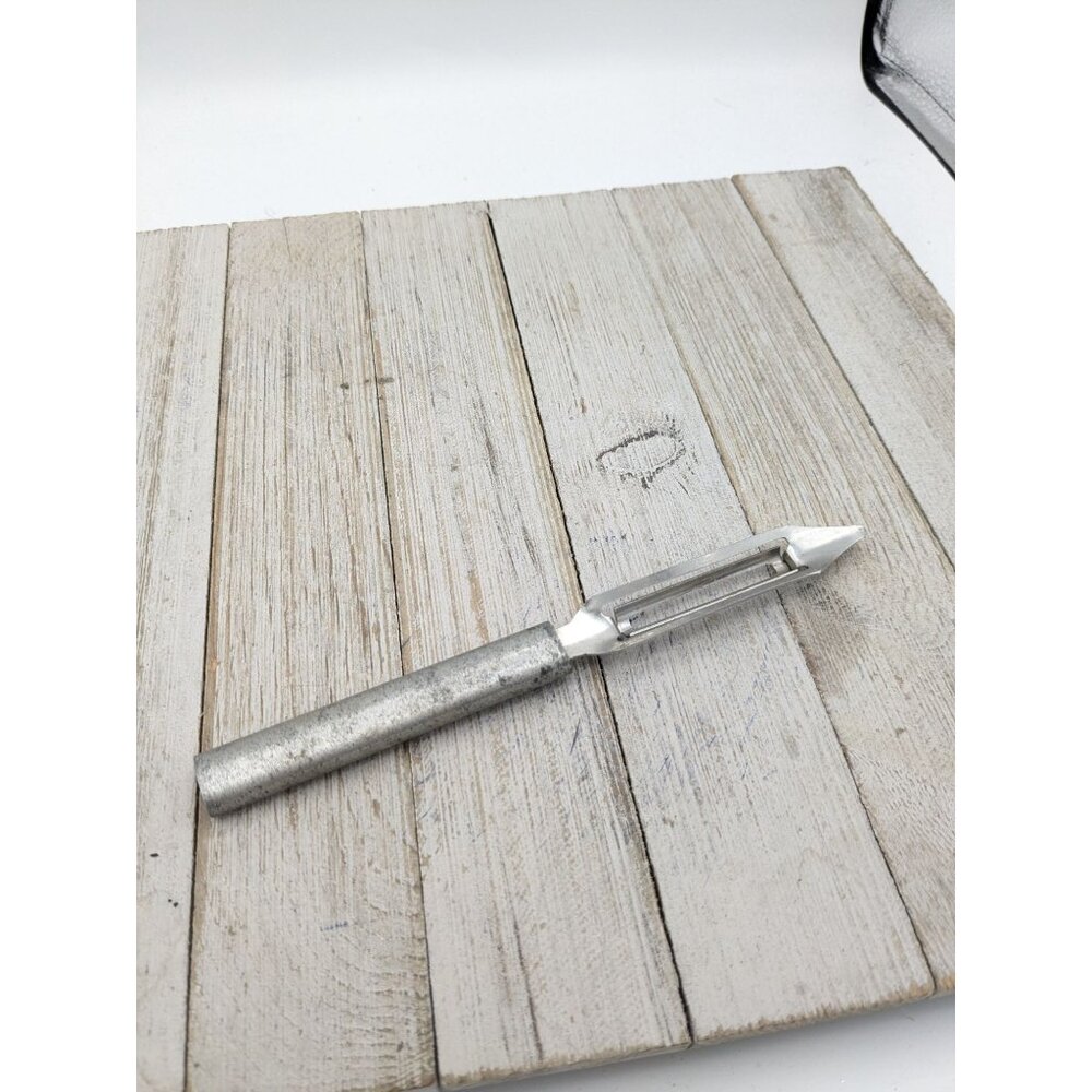 Rada Vegetable Peeler Peeling 7 1/4" Stainless Steel 3 3/4" Blade Advertising #1
